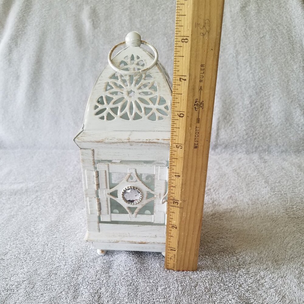 ASHLAND'S ELEGANT ANTIQUE LANTERN IN OFF WHITE WITH DISTRESSED DESIGN IN METAL - Picture 6 of 6